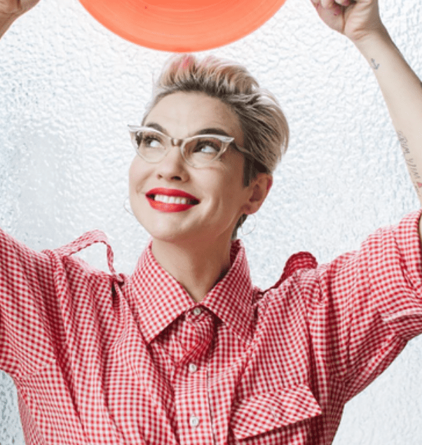 Polaroid Memories: Mindy Gledhill’s ‘Dreams’ Recaptures the Spirit of the&nbsp;90s