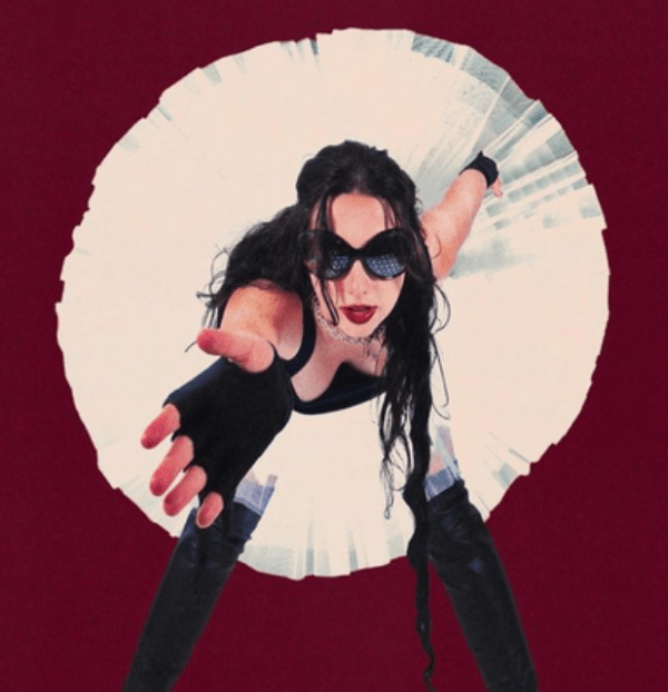 Isolde Fair: muse of elegance in “STRIP&nbsp;AWAY”