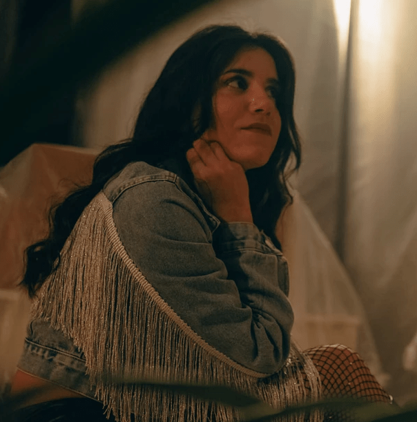 Unlock Your Resilience with Moni’s ‘Luz de Gas’ – A Song of Triumph and&nbsp;Transformation!