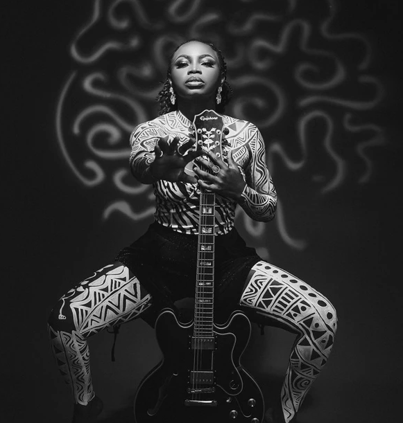 Let Helen Ibe’s ‘Leave Me’ Paint Your New Year with Musical&nbsp;Brilliance!