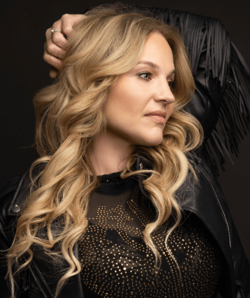 Freyah’s Signature Style Shines in “Royal Highness”