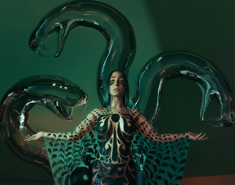 Elthia Transforms Reality in ‘Medusa’