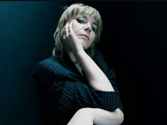 90s Sounds with a Modern Vibe: Andreya Casablanca’s Single ‘Dreamin’