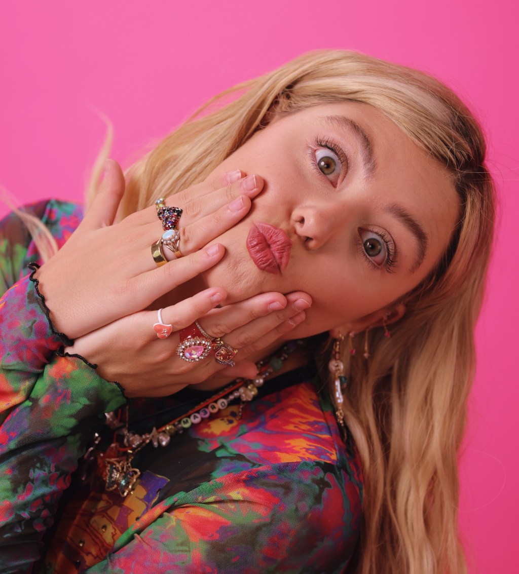 Love for the Inner Child: The Essence of Annie Omalley’s New Album “all the things that skare me”