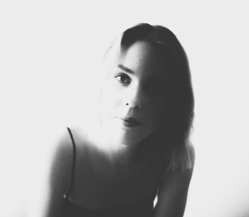 Jazz, Poetry, and the Passage of Time: The Single “What Cannot Be Saved” by Isabella&nbsp;Lundgren