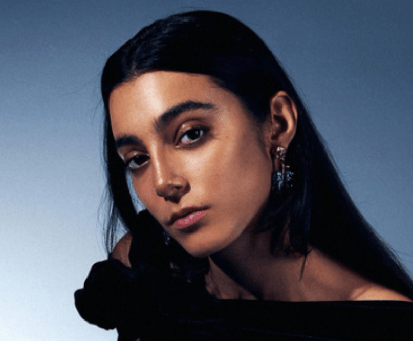 Ananya Explores Hidden Emotions in Her Nostalgic New Track “Happy”