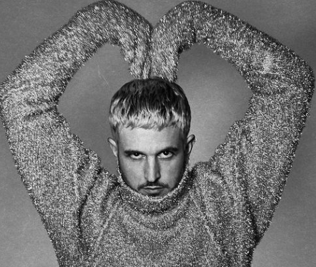 “Pretty Little Thing”: Morning Charm with a Hint of Sinister from Oscar and the&nbsp;Wolf