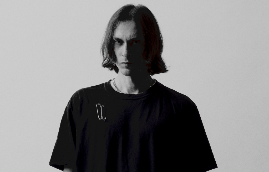 Berlin in the Neon Beat: Flowers ¹⁵ and His Album ‘Friends Team’ That Will Blow You Away