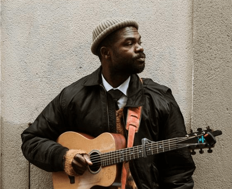 A Play of Melodies and Emotions: Landry “Monsieur Tour Eiffel,” Presents ‘La symphonie de nos&nbsp;vies’