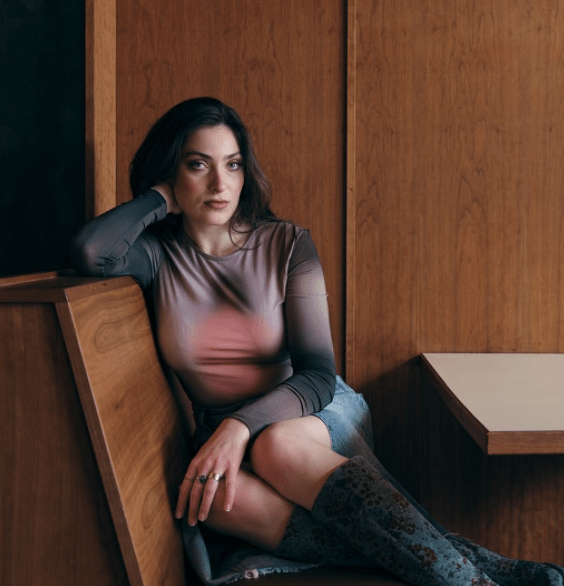 A Dose of Reality: R E L’s New Single “Medicine”