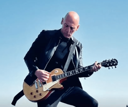 The Heartfelt Sound of “Bring Back Our Love” by Guito Thomas