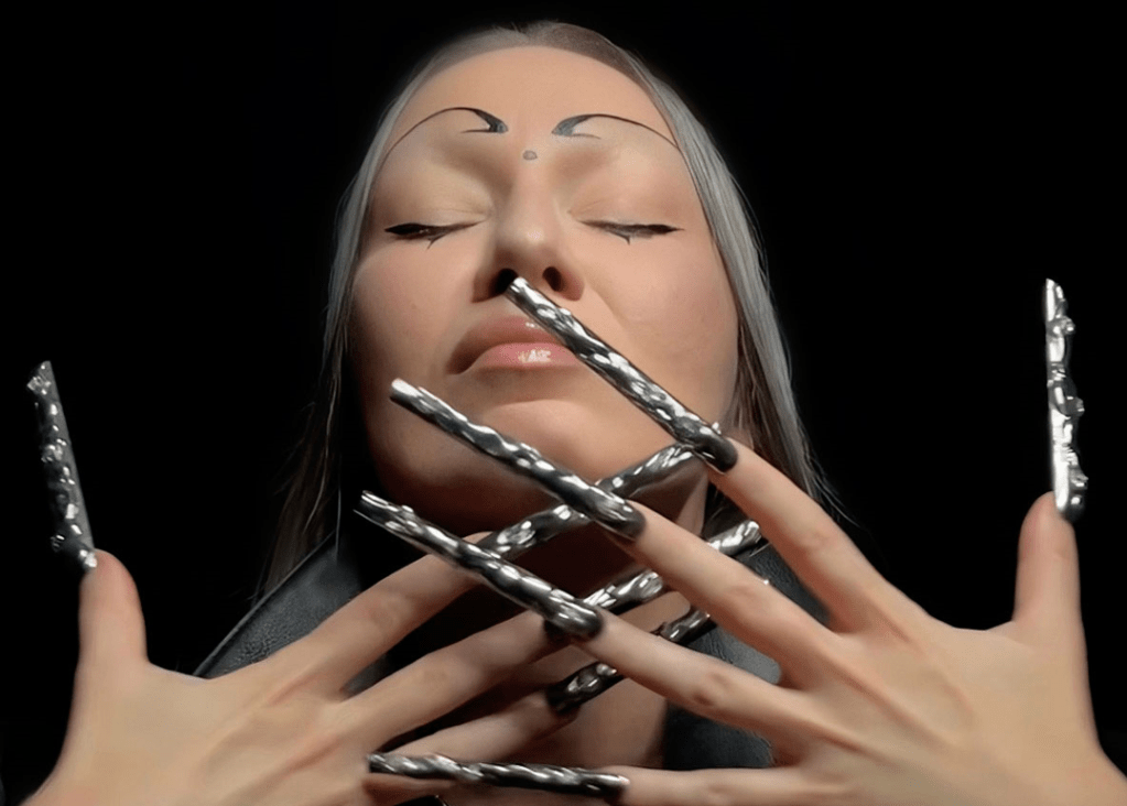 The Siren of Sound: siXren and the Magnetism of Her New Single “OUTTA MY WAY”