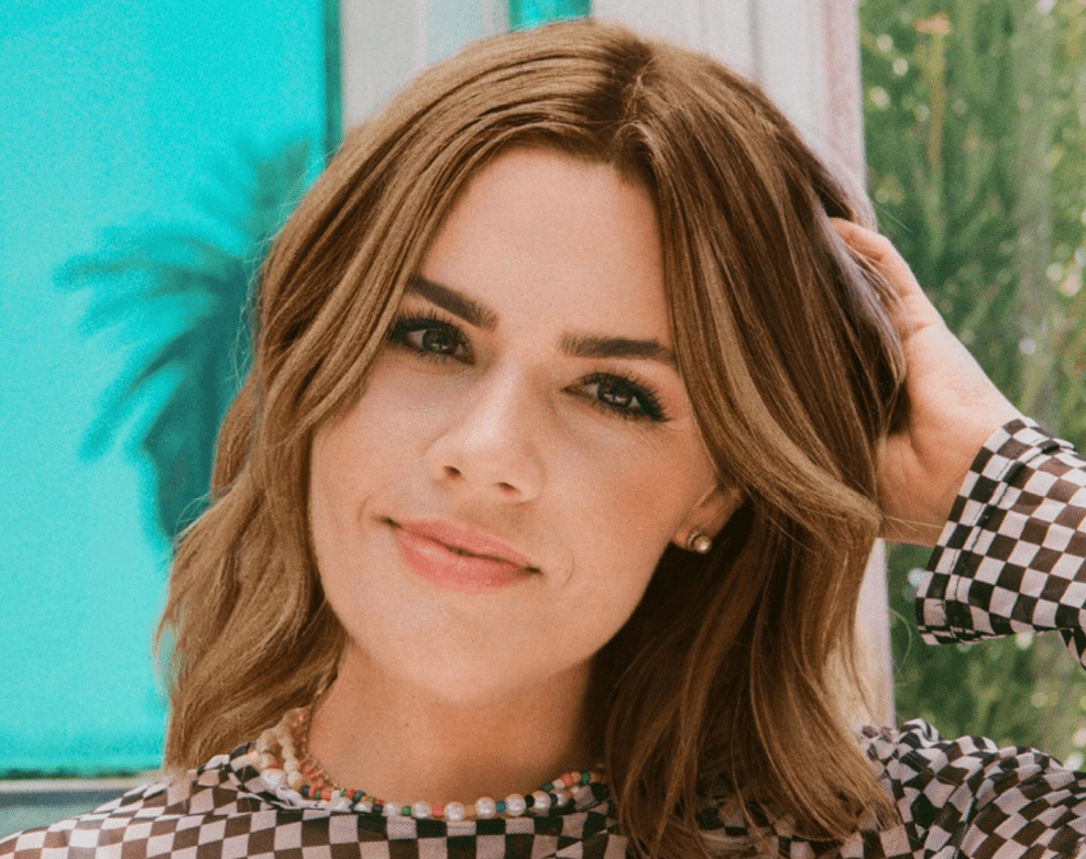 “Notch” – a Sweet Yet Venomous Anthem of Self-Respect From Sorrycarlee