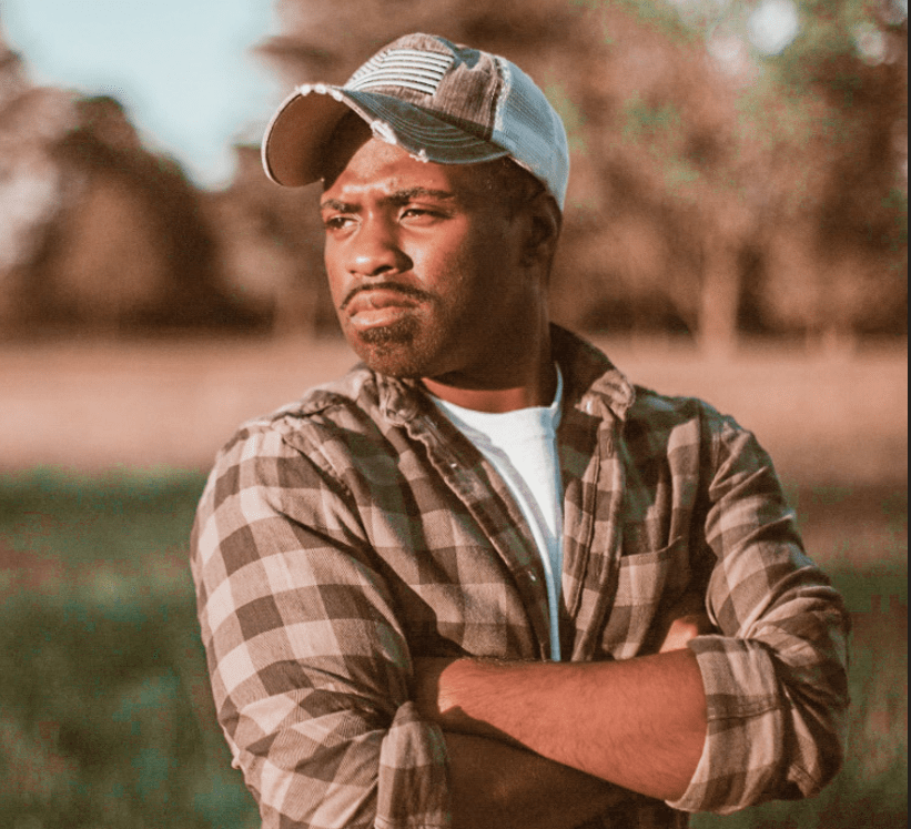 All Eyes on Her: The Secret of Style and Movement in Tae Lewis’ New Single ‘Everything She Got On’