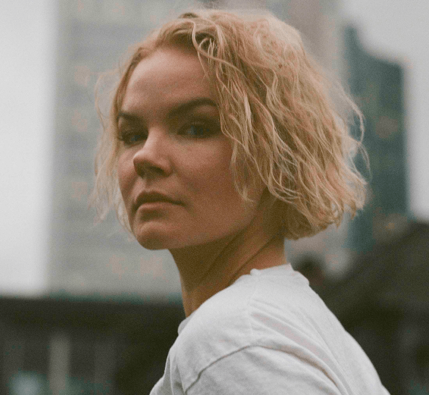 Eveline Reimagines Indie Sound in Her New Track “HEARTCUTS”