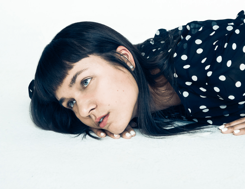 Broken Heart and New Beginning: Single “Who Do You Think You Ar?” by ZØYA