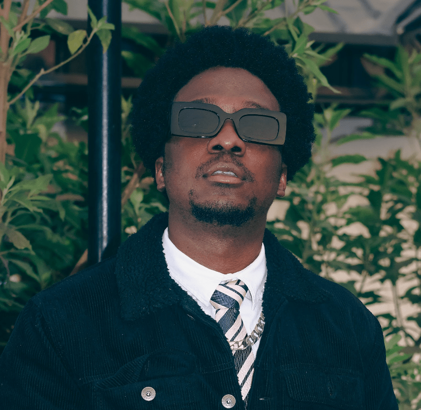 Turn Down the Lights, Turn Up the Bass: Mus Drops “Room&nbsp;206”