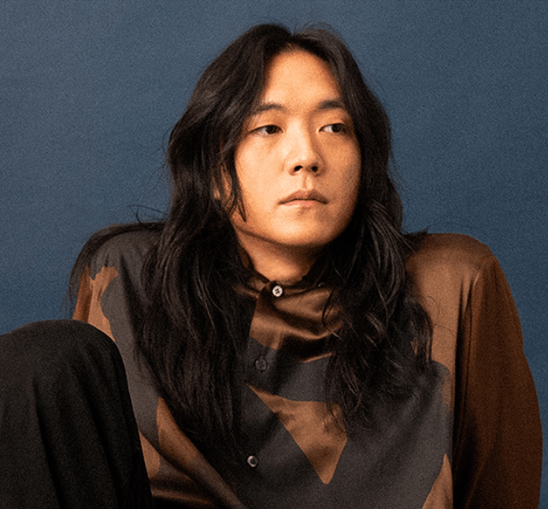 “Naked”: Munan’s New Single Explores Insecurity and Digital&nbsp;Exposure