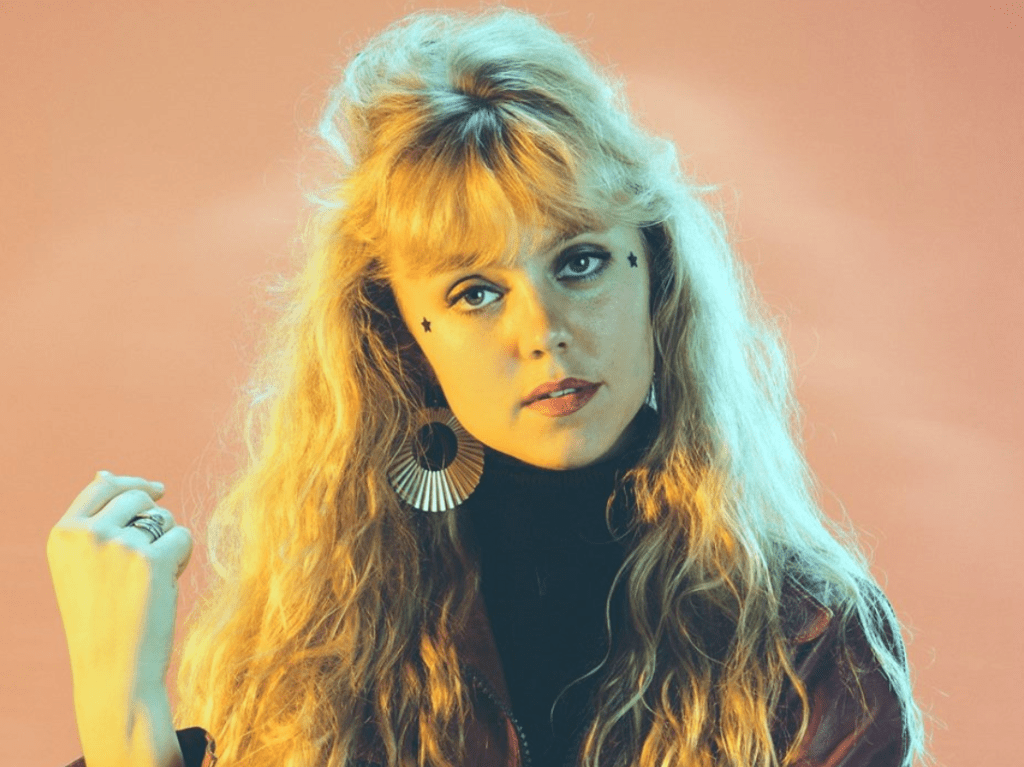 ILUKA Celebrates Independence and Freedom with “Girl On The&nbsp;Run”