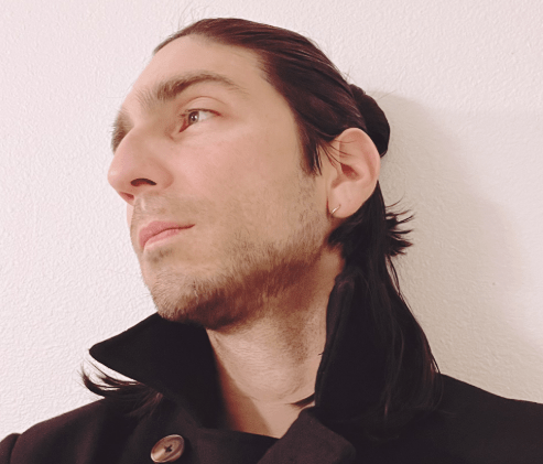 Put this on and walk like you own the night: EP Kryptonita by MATTI is the ’80s wrapping you in a hug and whispering in&nbsp;Spanish