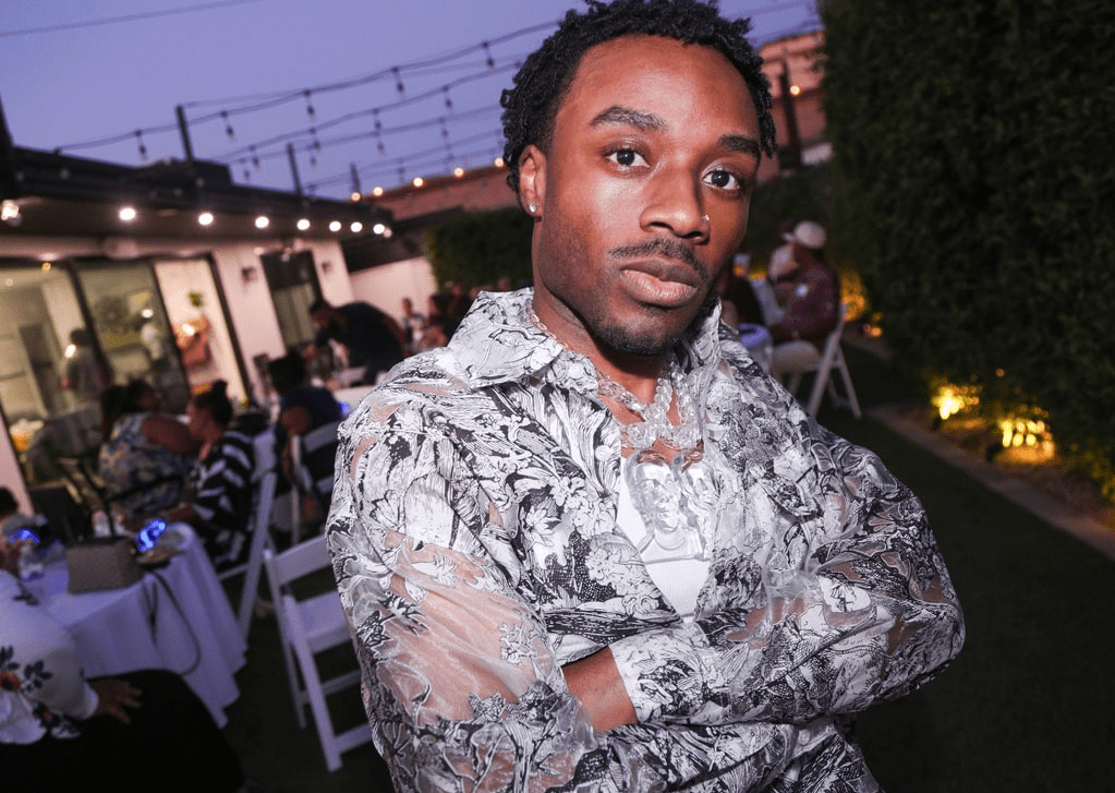 “Genre to Me is Just a Tool, not a Rule”: Marcus Orelias on Honesty, Sound, and “Maybe It’s Somethin’”