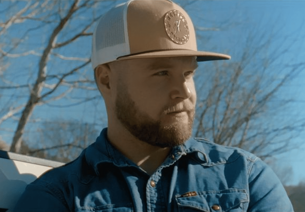 Blake Smeltz: the Tender Addiction of First Love in “Nicotine&nbsp;Daydream”