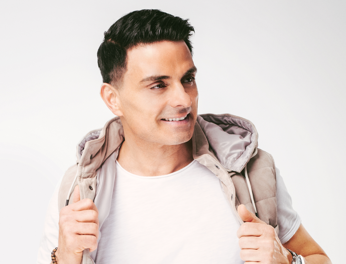 Gabriele Rizzo: A New Beginning with “Come On Over” – Voxwave Magazine ...