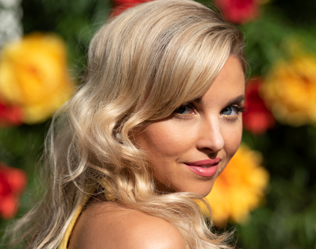 Laura Leighe Brings Summer Dance Rhythms and Positive Vibes with&nbsp;“Thunder”