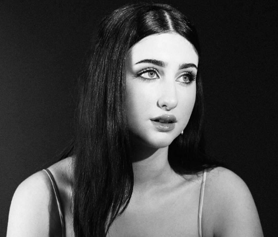 Maturity at 17: Charli Rose and Her Emotional&nbsp;Pop