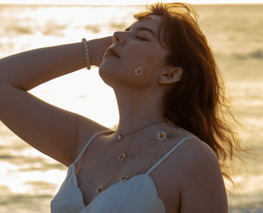 “Vinegar and Honey” by Shelby Sanborn: A Song About Love, Laughter, and&nbsp;Self-Awareness