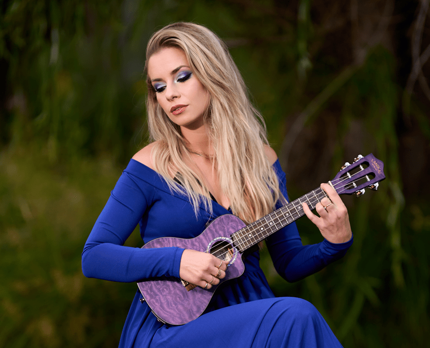 Theater of Emotion: “Deja Vu” (Live) by Ruthie Craft