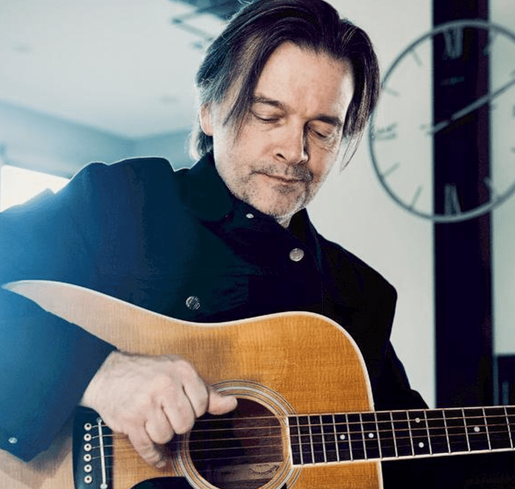 “Take It Back” – a Song About Pain, Nostalgia, and Lost Love by Tim&nbsp;Ringer