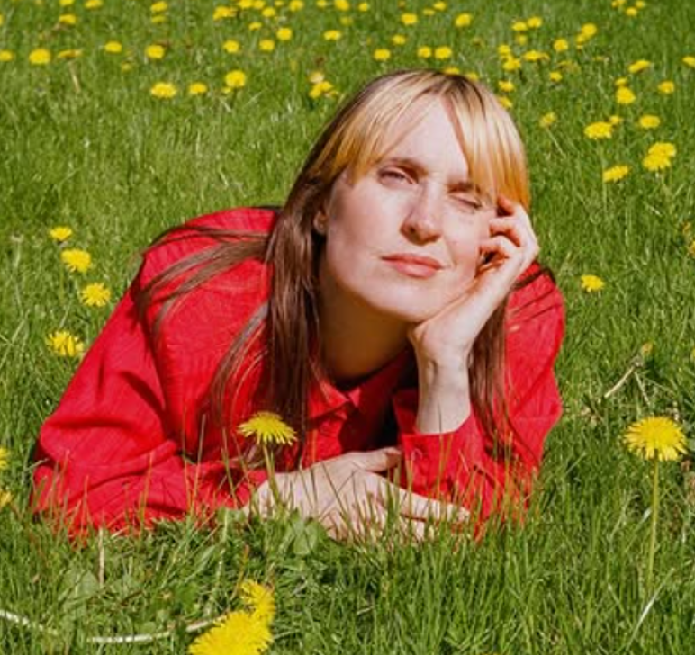 Under Open Skies, in Quiet Love: Selina Gin’s “Oh My&nbsp;Heart”