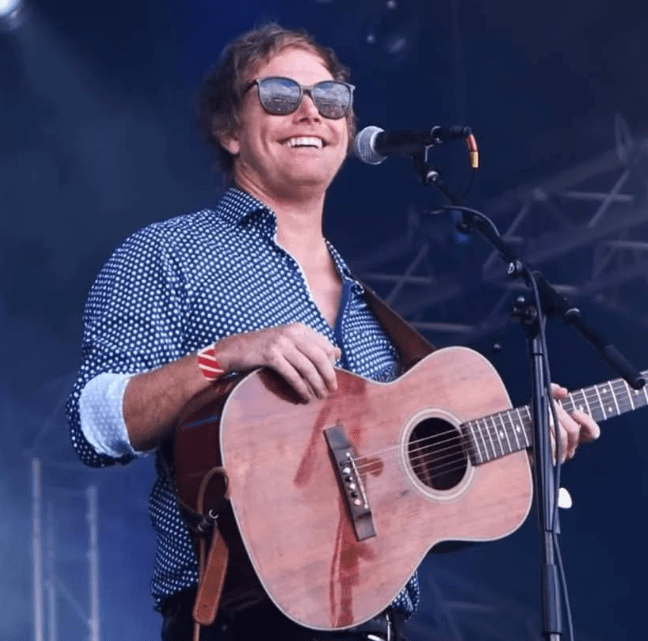 “Navigators” – Chris Simmons’ New Single: Where Passion and Wisdom&nbsp;Converge