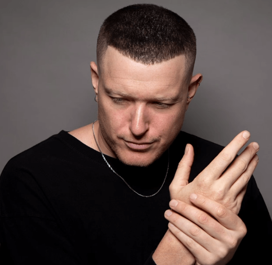 “You! Girl…x”: British Energy and Evening Euphoria from&nbsp;Blakey