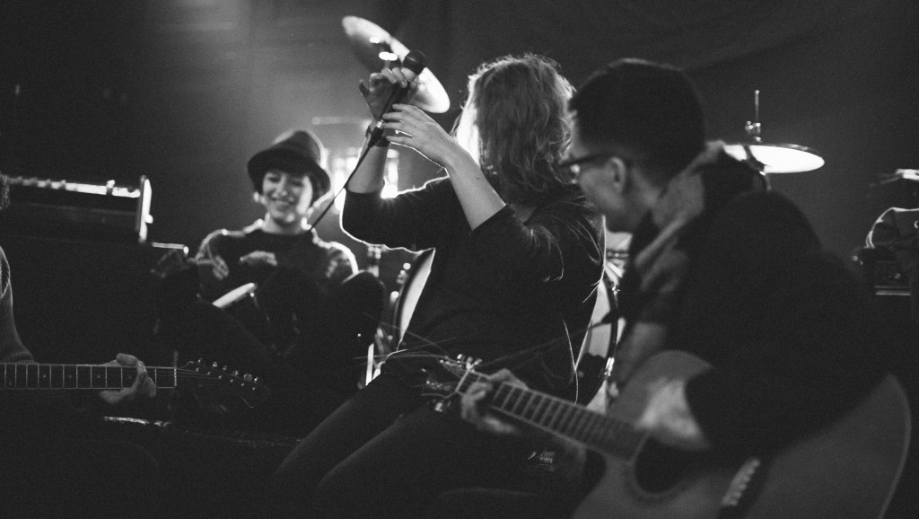 Without Masks and Clichés: The Iddy Biddies and Their Album “The World&nbsp;Inside”