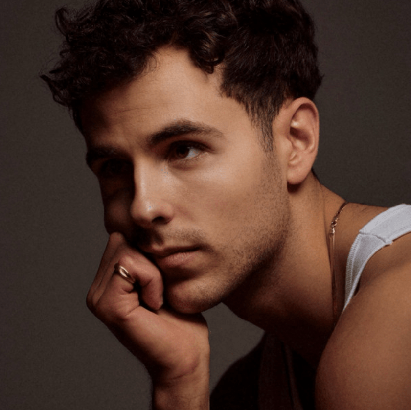 Between the Sky and the Industry: Jordan Tarif and His ‘Falling for the&nbsp;Stars’