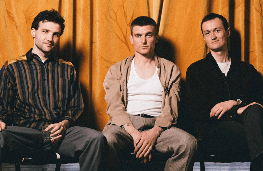 Cola’s New Single “Hedgesitting”: Dense Sound, Subtle Melancholy and the Shadow of The Cure