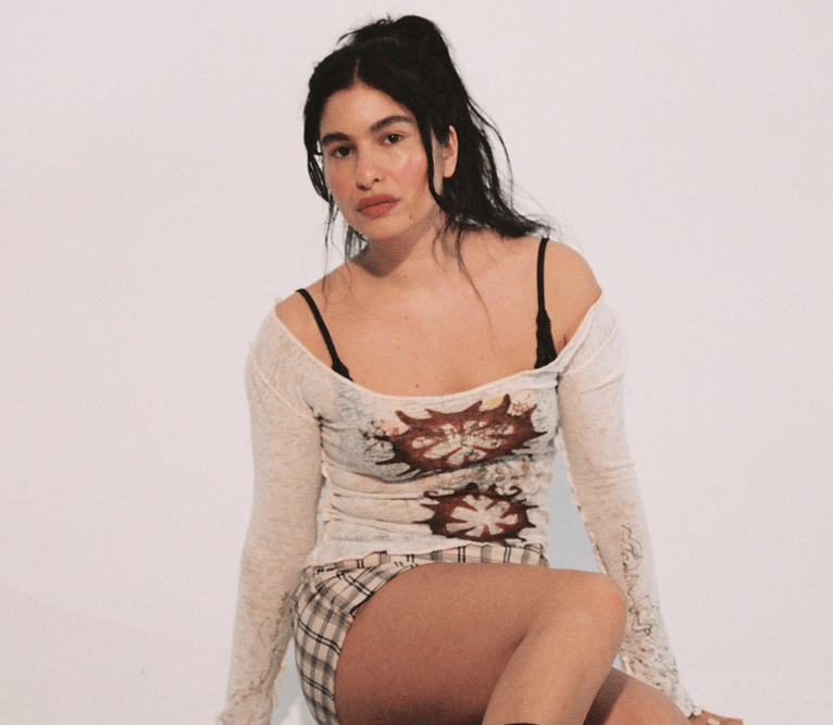 Warm Lights of the Past: “59:1” and Nalan’s Nostalgia