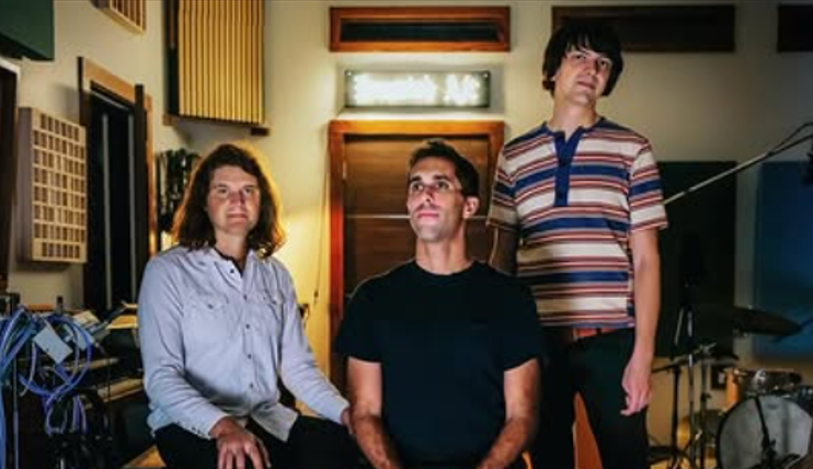 “Dreamers in Exile” Voxtrot: Back with a New&nbsp;Perspective