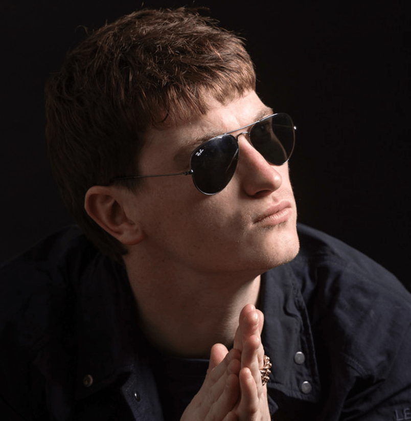Guitar-Driven Intensity and Heartfelt Vocals: Andrew Cushin’s New Single
