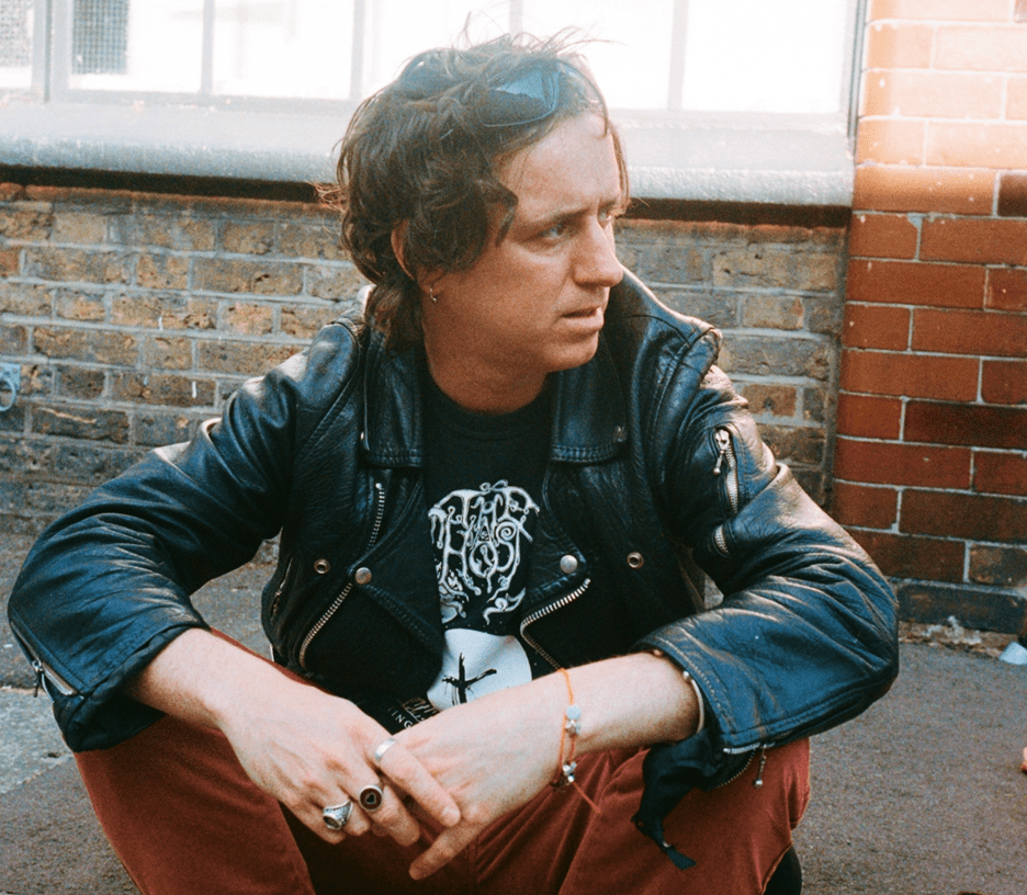 The New Single by Johnny Lloyd Explores the Boundaries of Love and Disappointment