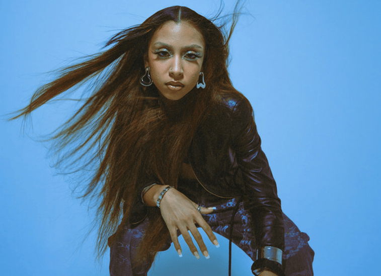 “Say I” by Scarlet Ayliz: A Song From the Past that Shaped the Future