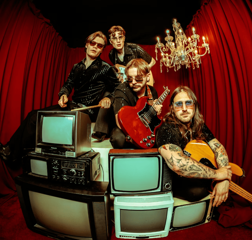 “We’re definitely four very disorderly musketeers!”- Suncharmer on Chaos, Music and&nbsp;Youth
