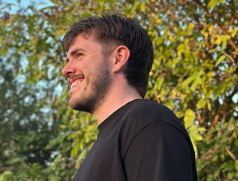 Overheard Tenderness: Dolph Cane on the Single “Sunflower”