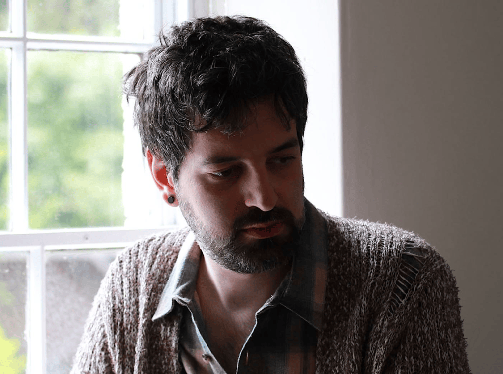 “Falling”: Tom Will Morris Explores the Balance in Relationships